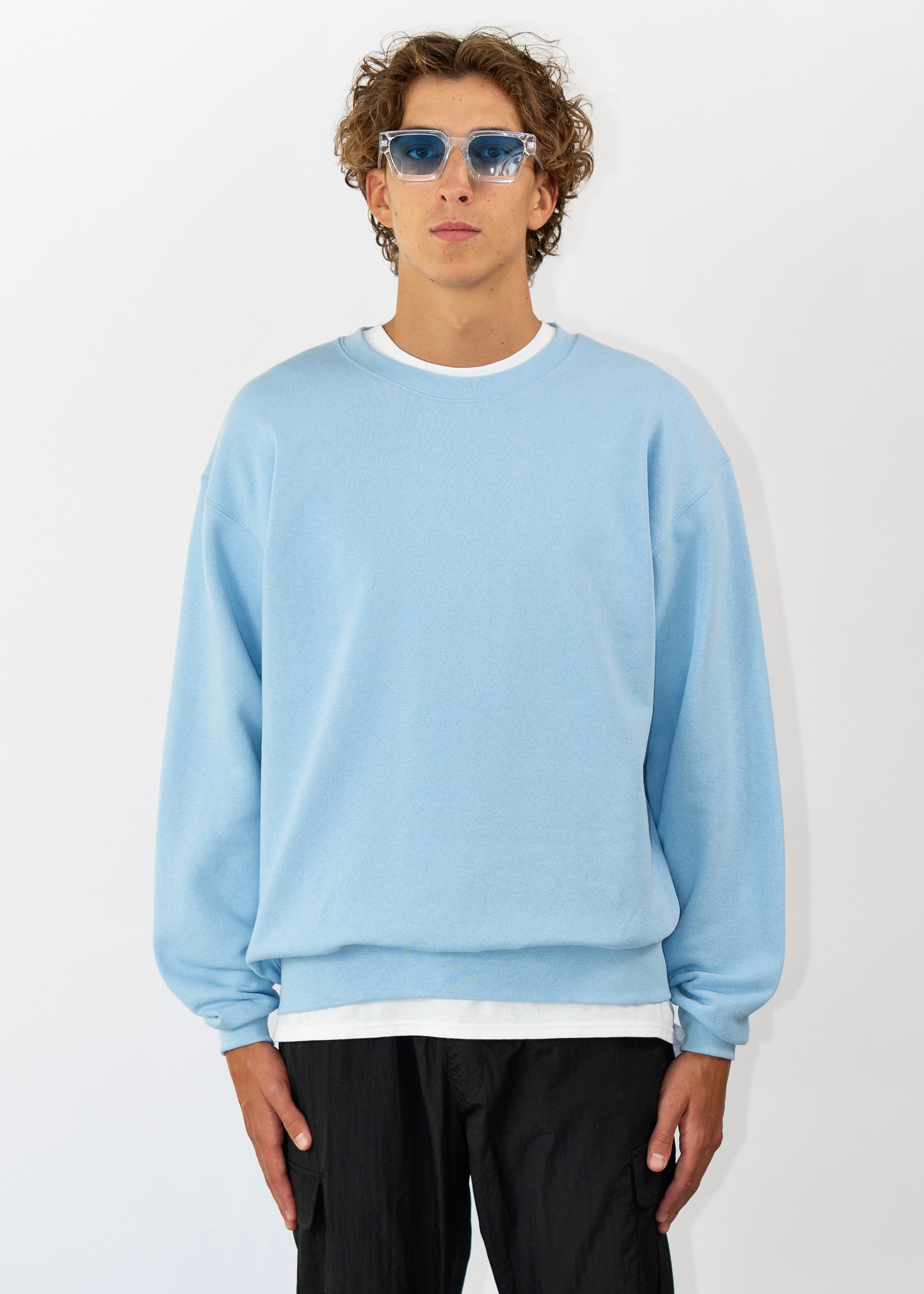 Essential Sweater | Sky Blau