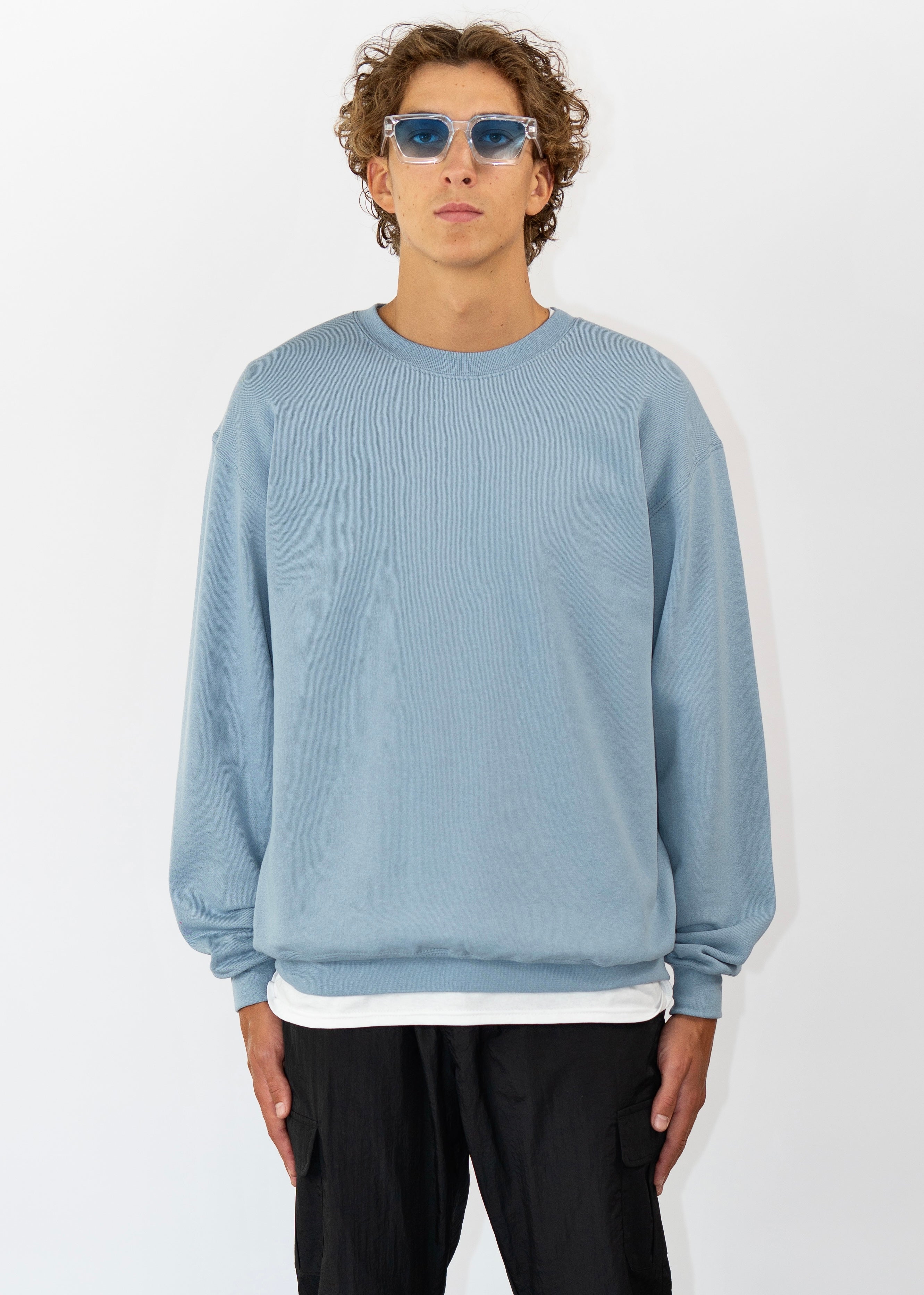 Essential Sweater | Blau Pastel